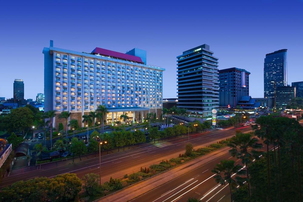 Sari Pacific Jakarta, Autograph Collection Exterior photo