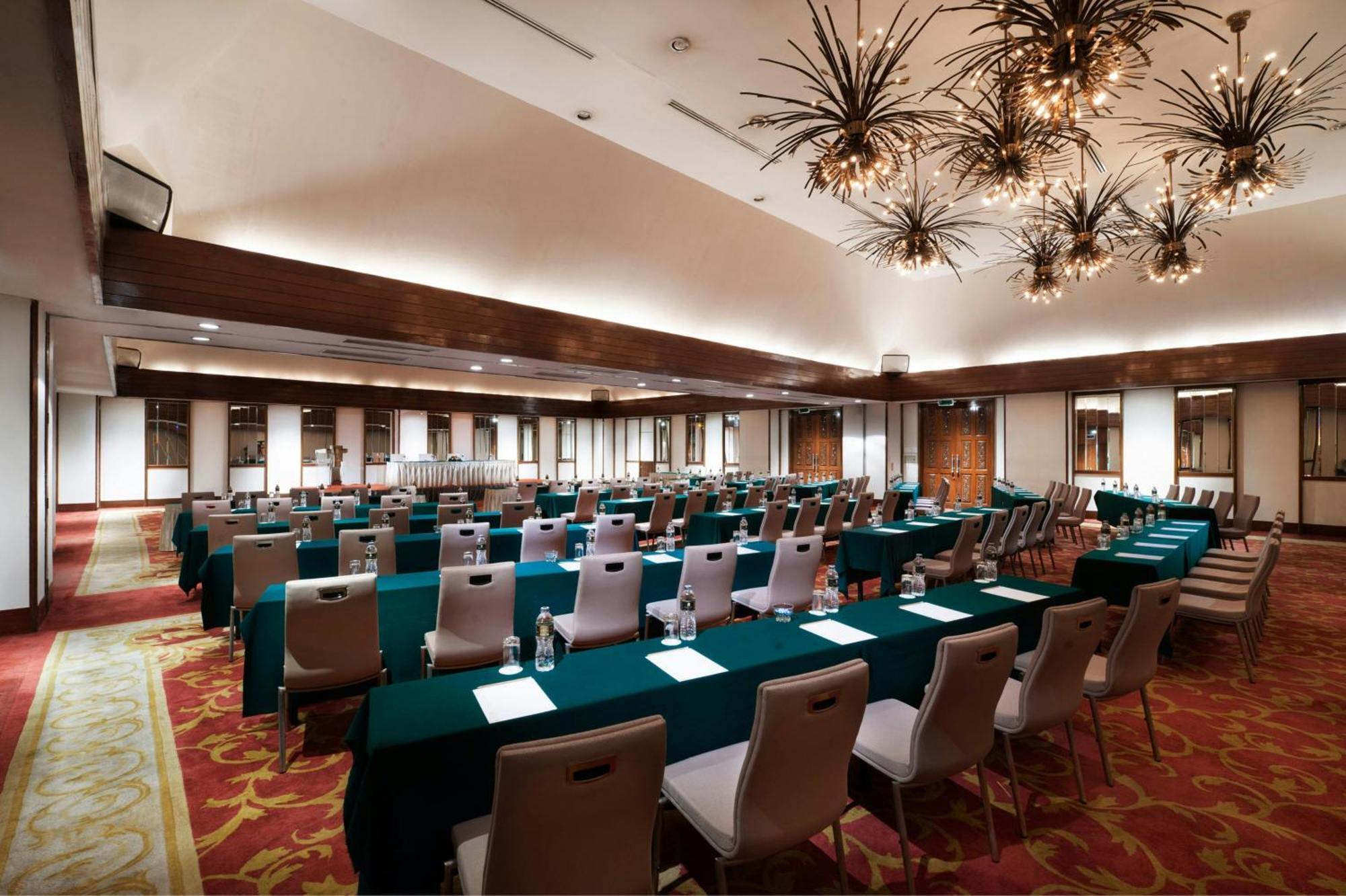 Sari Pacific Jakarta, Autograph Collection Exterior photo